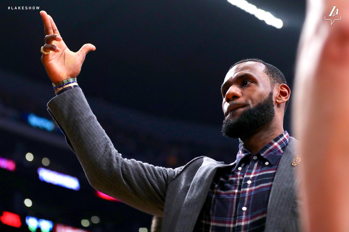 Sao trẻ LA Lakers tin rằng họ cũng có thể dùng đội hình tử thần như Golden State Warriors Sao trẻ LA Lakers tin rằng họ cũng có thể dùng đội hình tử thần như Golden State Warriors